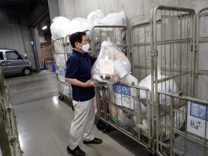 簡単作業スタッフ　シニア歓迎！
